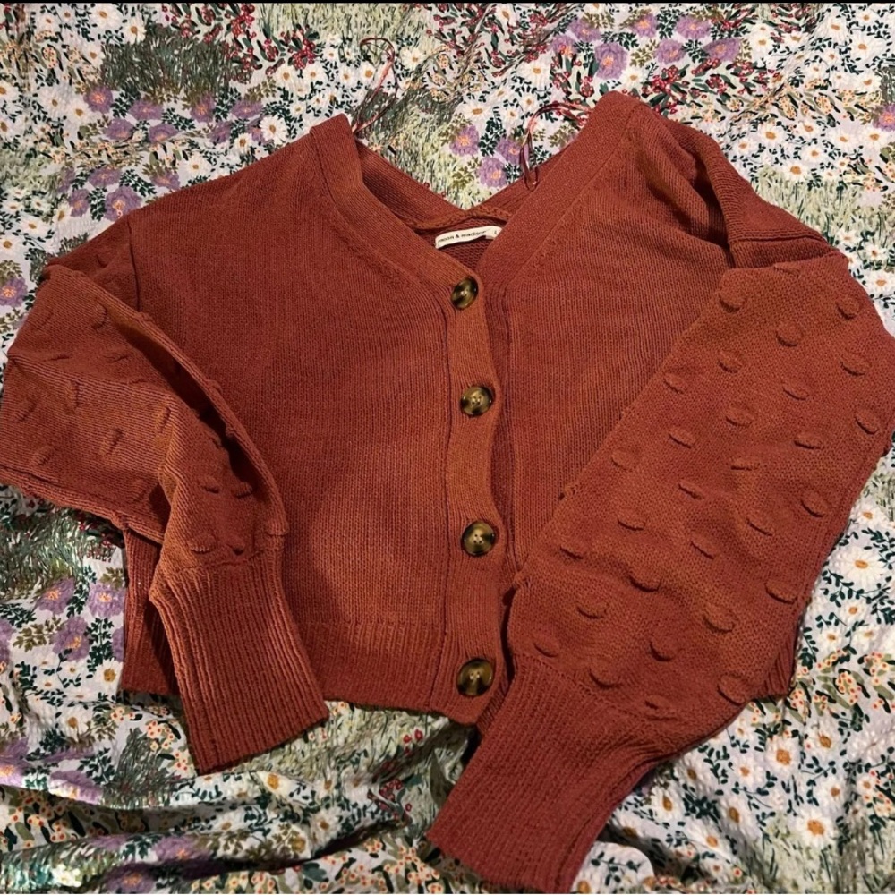 Sweater